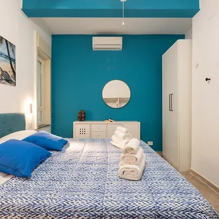 Feriehus Lussy House Rifugio Sul Mare Casatuabari Bari